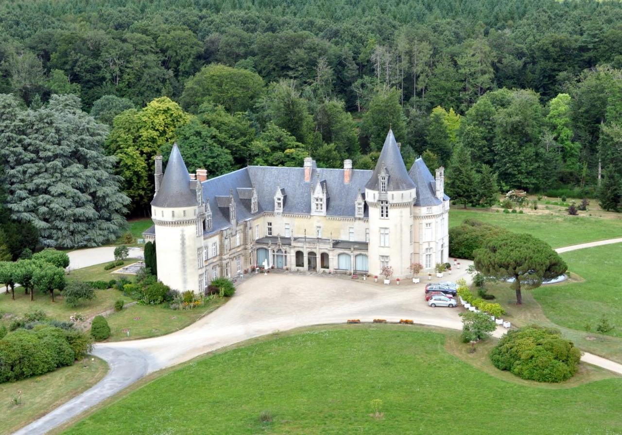 Bed and Breakfast Domaine De Bort Saint-Priest-Taurion Екстер'єр фото